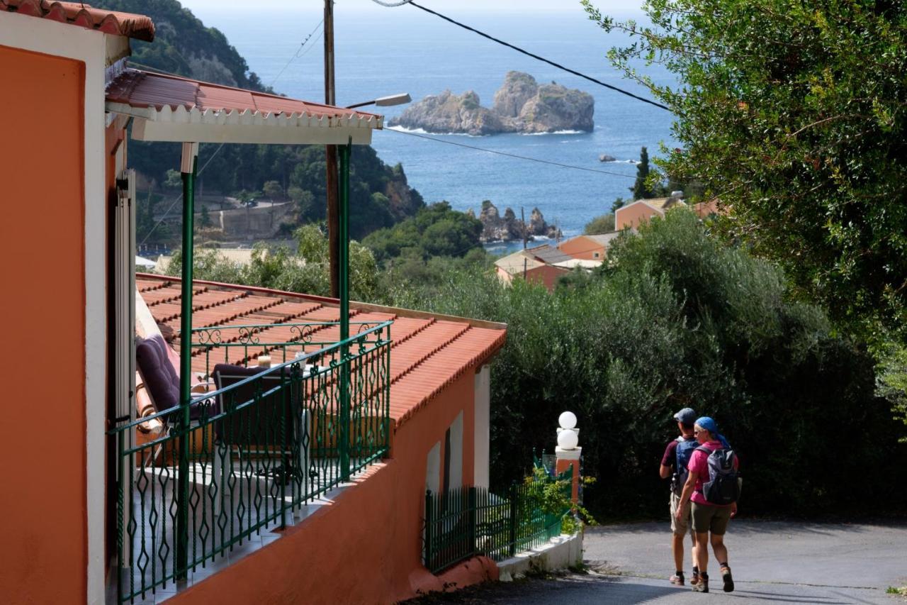 Eftyxia Apartments Paleokastritsa Eksteriør billede